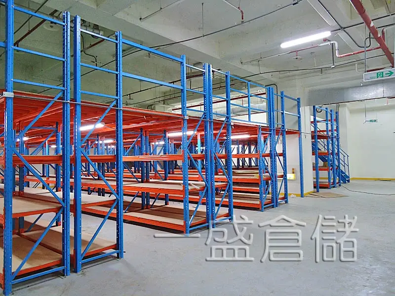 Heavy-Duty Storage Rack