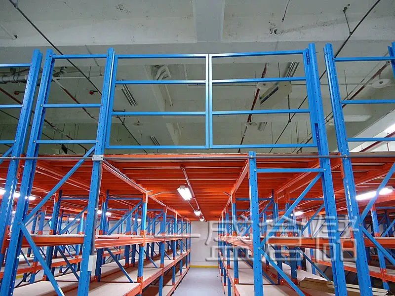 Heavy-Duty Storage Rack