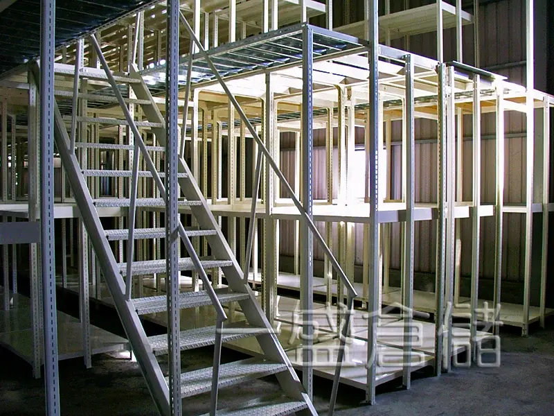 Medium-Duty Shelving