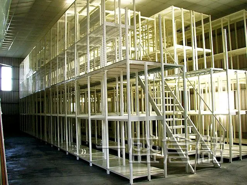 Medium-Duty Shelving