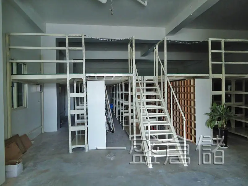 Medium-Duty Shelving