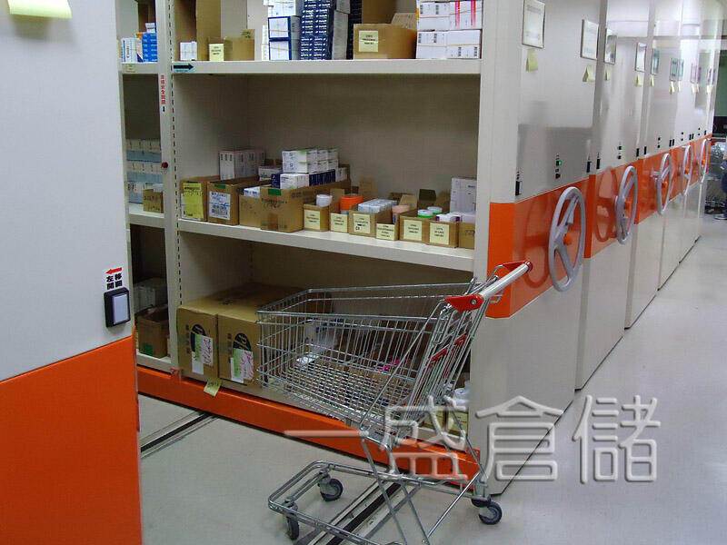 Electric Mobile Storage Cabinet