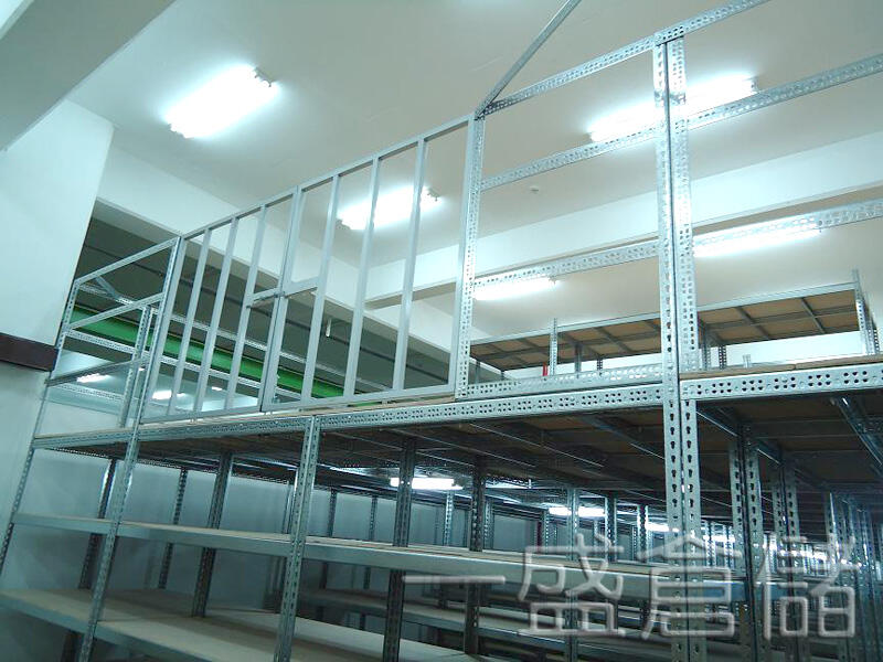 Zinc-Plated Boltless Angle Steel Shelving