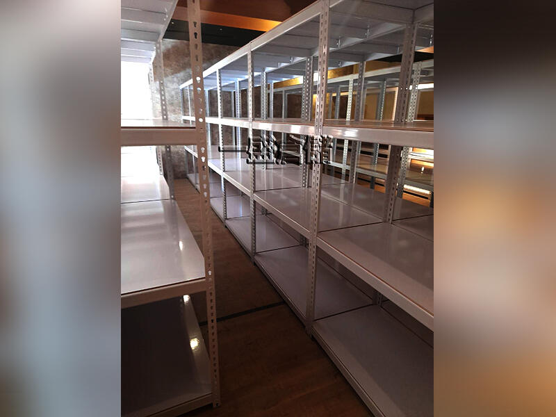 Footwear warehousing equipment